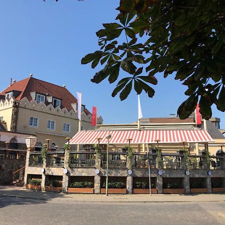 Wirtshaus & Hotel Landsknecht Meerbusch Exterior photo